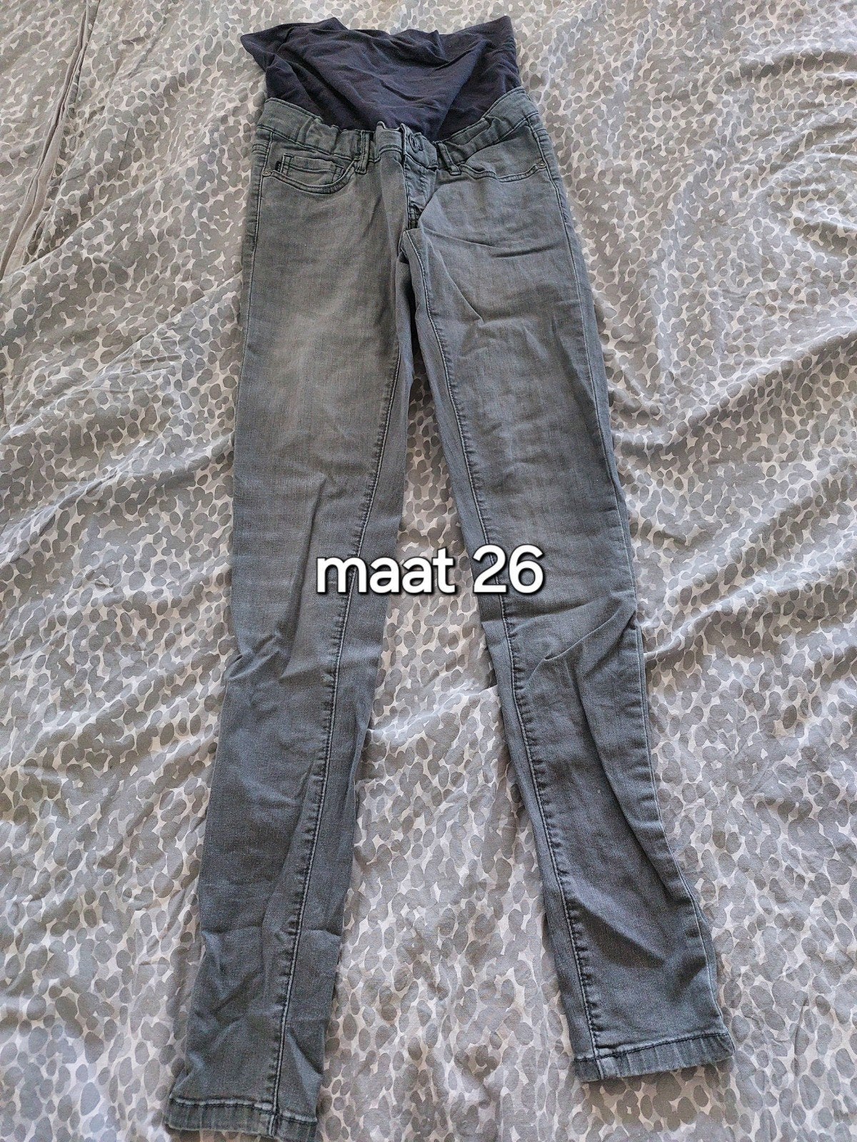 Grijze skinny  zwangerschaps jeans maat 26, Ophalen of Verzenden, Onbekend, Maat 34 (XS) of kleiner, Grijs