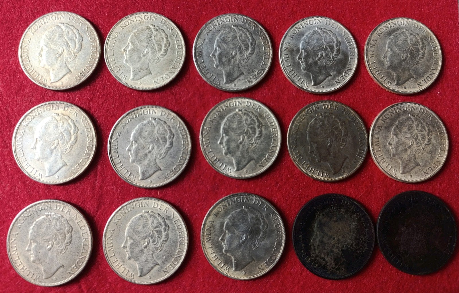 15 Rijksdaalders 1943 Wilhelmina (2,5 gulden) Indonesische v, Setje, Zilver, Ophalen of Verzenden, Koningin Wilhelmina