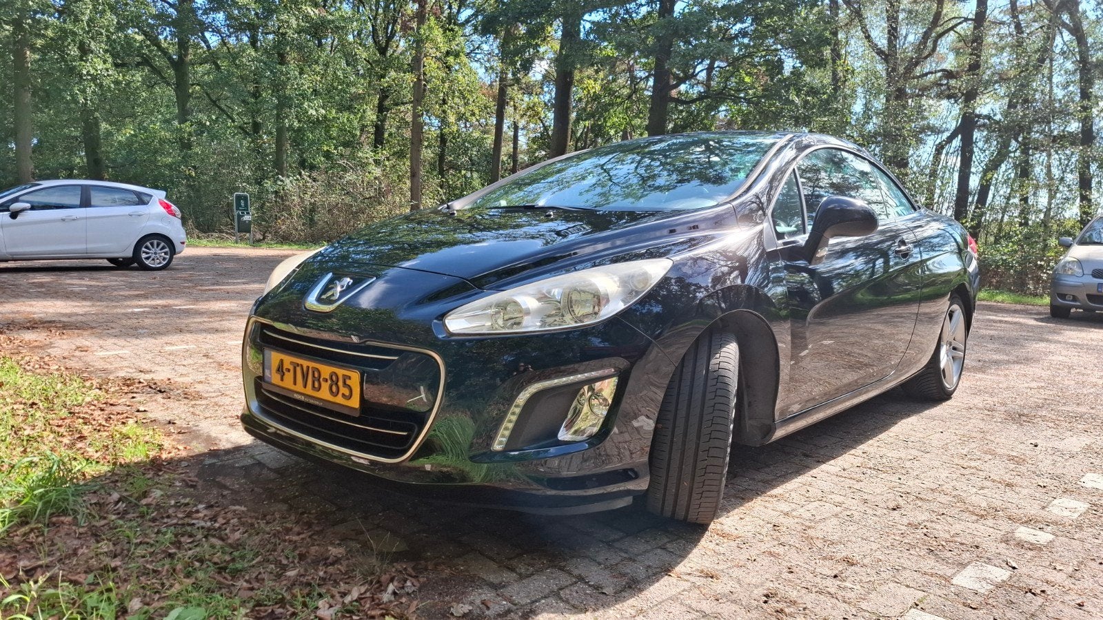 Peugeot 308 1.6 VTI Sport CC 2013 Zwart, Voorwielaandrijving, Parkeersensor, Stof, Zwart