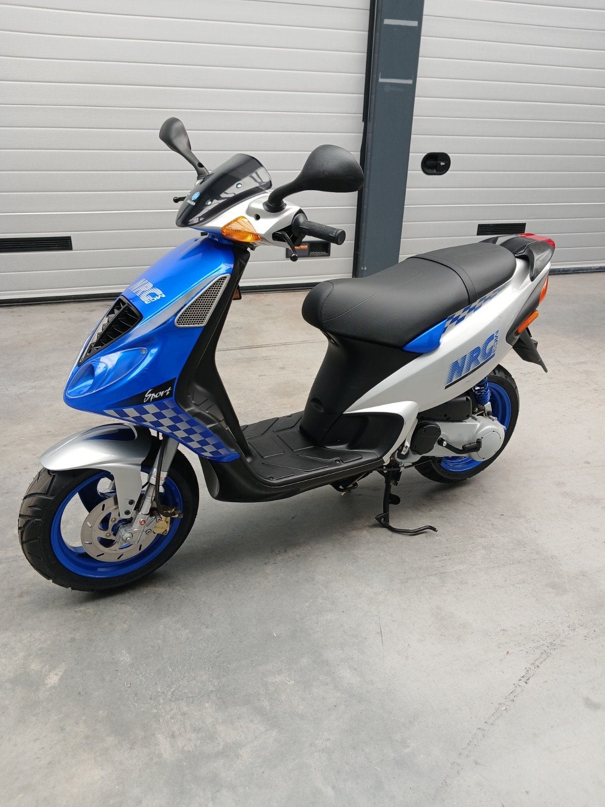 🌟piaggio nrg mc3 50cc 2t top staat 2000km, Fietsen en Brommers, Ophalen of Verzenden, Zo goed als nieuw, Tweetakt