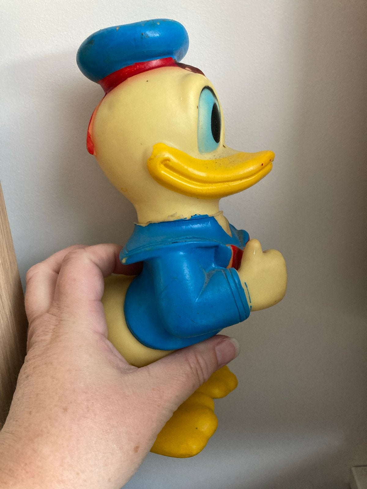 Vintage Donald Duck Rubberen Figuur - Disney Collectible, Verzamelen, Ophalen of Verzenden, Donald Duck, Gebruikt, Beeldje of Figuurtje