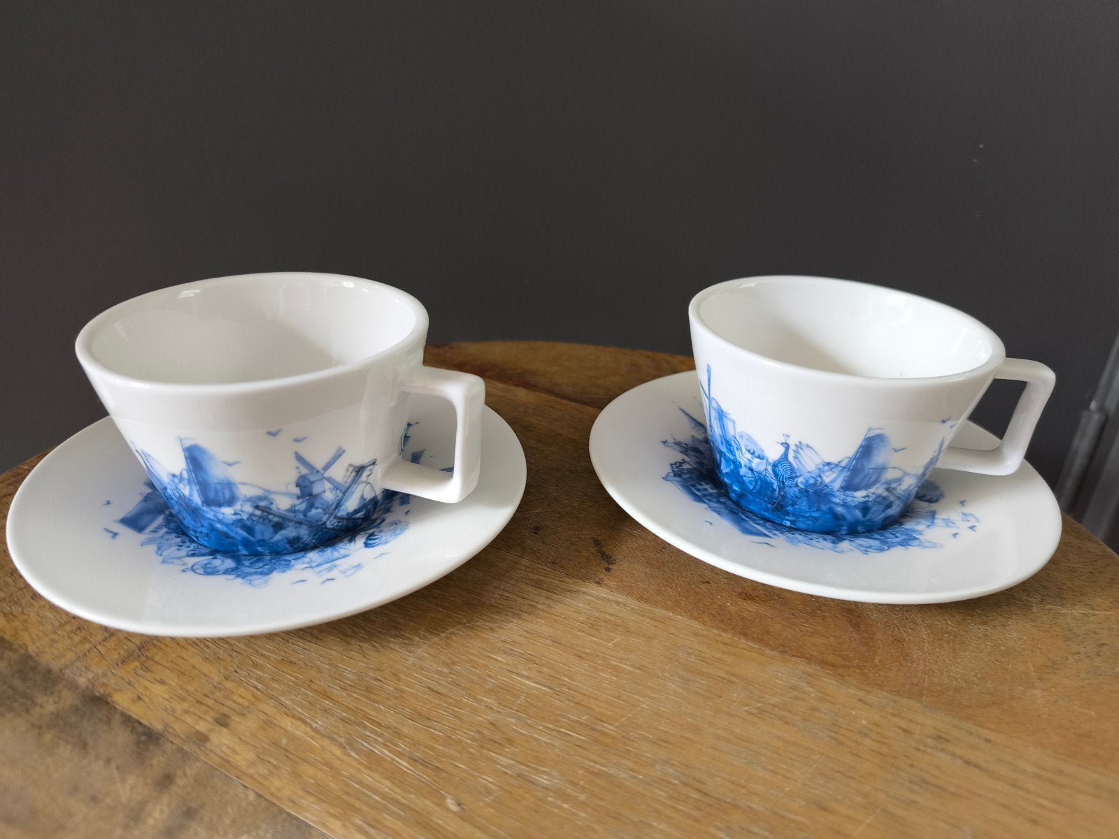 Piet Hein Eek voor Douwe Egberts Delfts blauw kop en schotel, Gebruikt, Overige merken, Keramiek, Ophalen of Verzenden