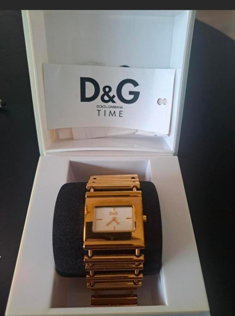Prachtig Dolce & Gabbana (D&G) horloge met uniek design, Sieraden, Tassen en Uiterlijk, Horloges | Dames, Ophalen of Verzenden