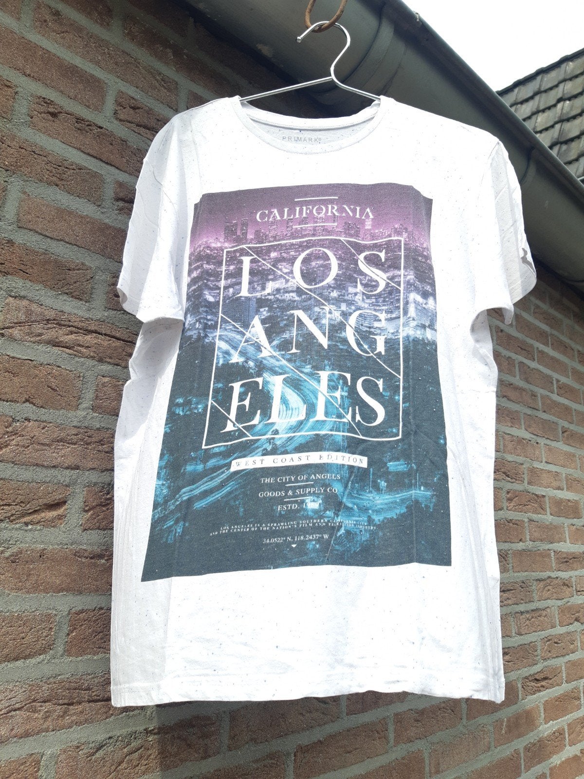 Primark T-shirt maat M met opdruk, Kleding | Heren, T-shirts, Maat 48/50 (M), Wit, Ophalen of Verzenden, Gedragen