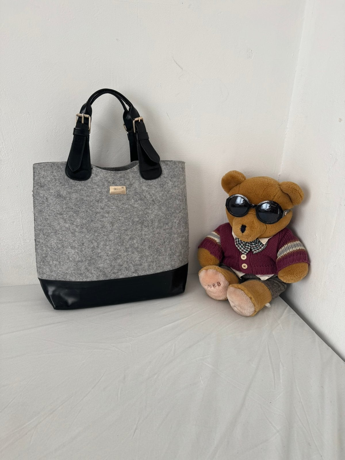 Zeldzame Hugo Boss shopper, Sieraden, Tassen en Uiterlijk, Ophalen of Verzenden, Zo goed als nieuw, Grijs, Shopper