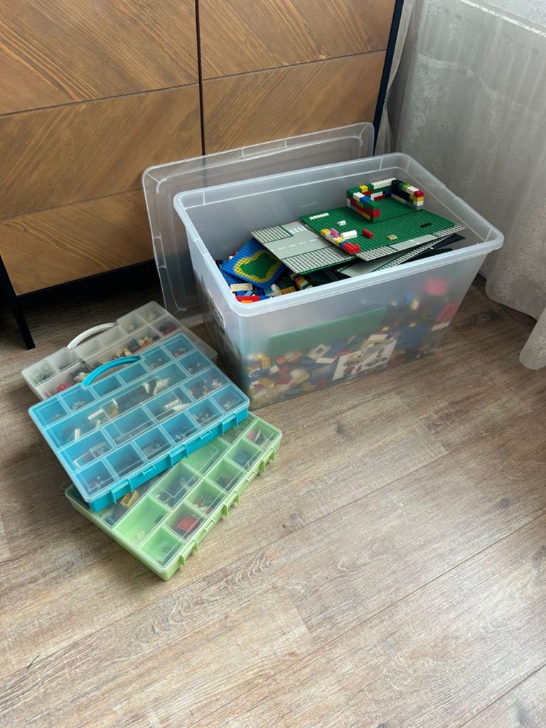 Grote doos met diverse LEGO sets en losse stenen, Ophalen of Verzenden