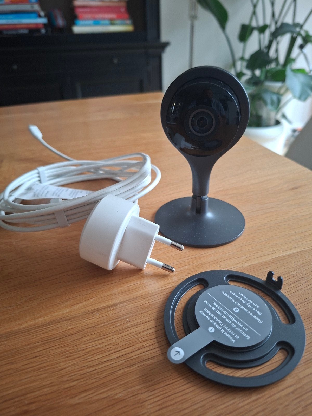 Google Nest Cam (Gebruikt) - Beveiligingscamera, Audio, Tv en Foto, Videobewaking, Ophalen of Verzenden, Gebruikt, Binnencamera