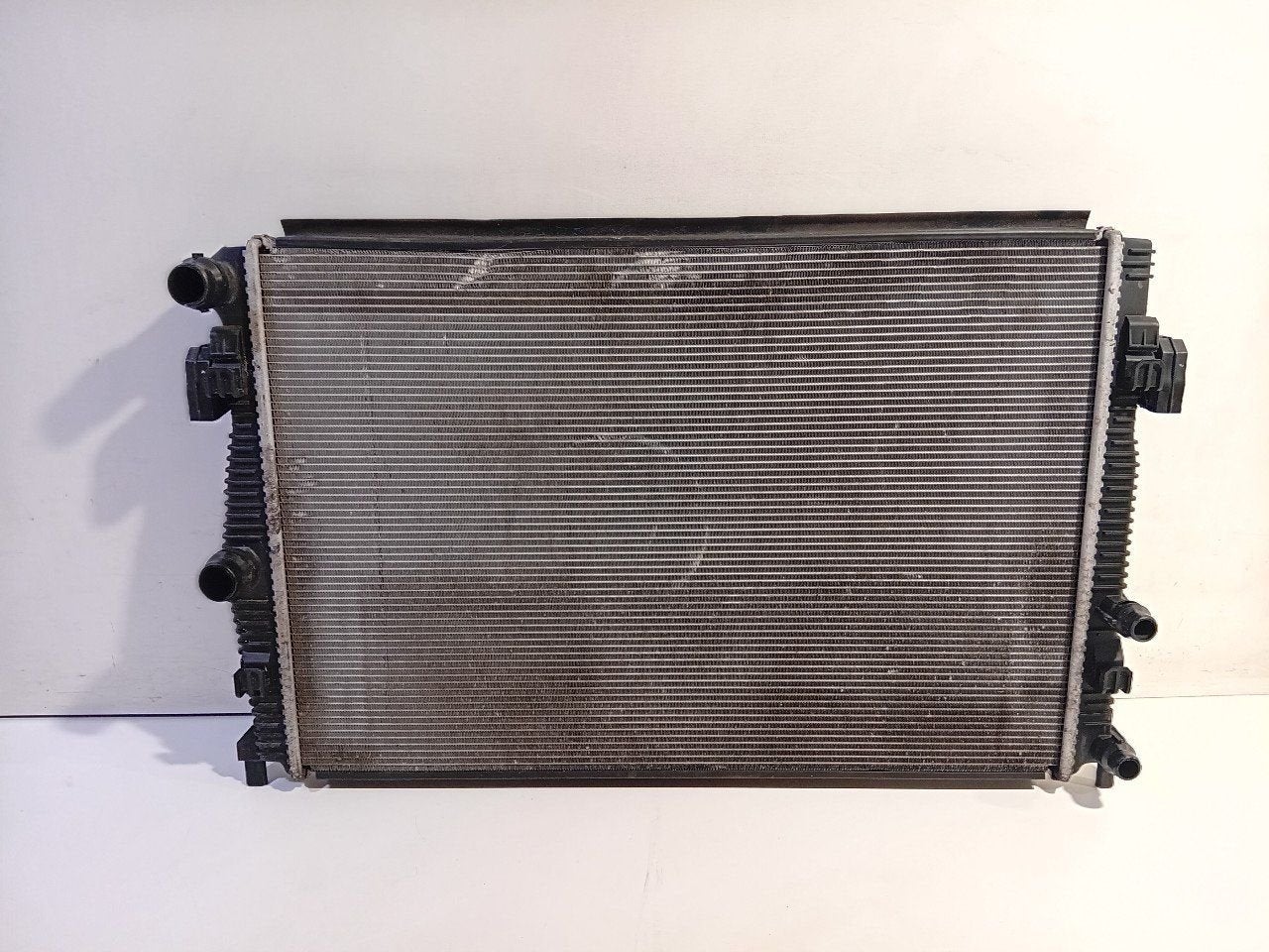 Radiateur Seat Arona, Onderdelen@venauto.nl, Van der Ven Autorecycling B.V., Gebruikt, Ettenseweg 76, 4706 PB Roosendaal, The Netherlands