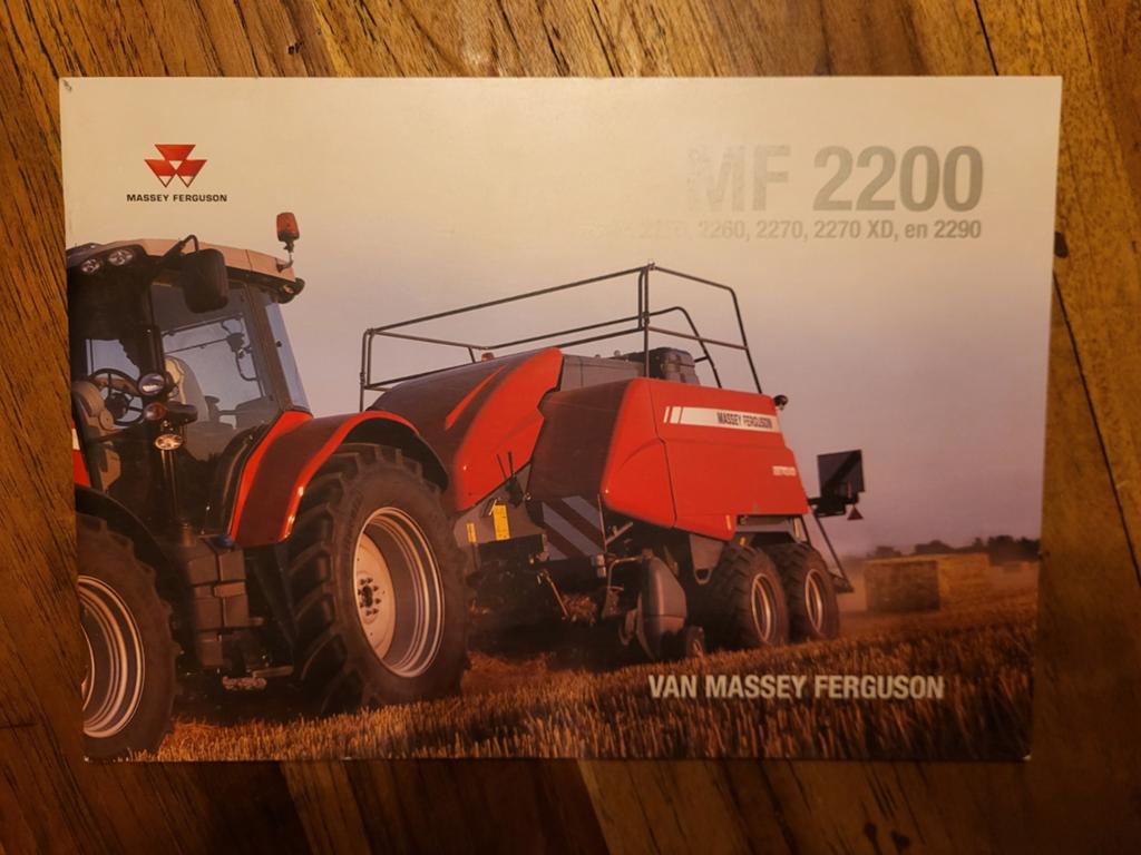tractor folder Massey Ferguson 2200, Boeken, Ophalen of Verzenden, Zo goed als nieuw
