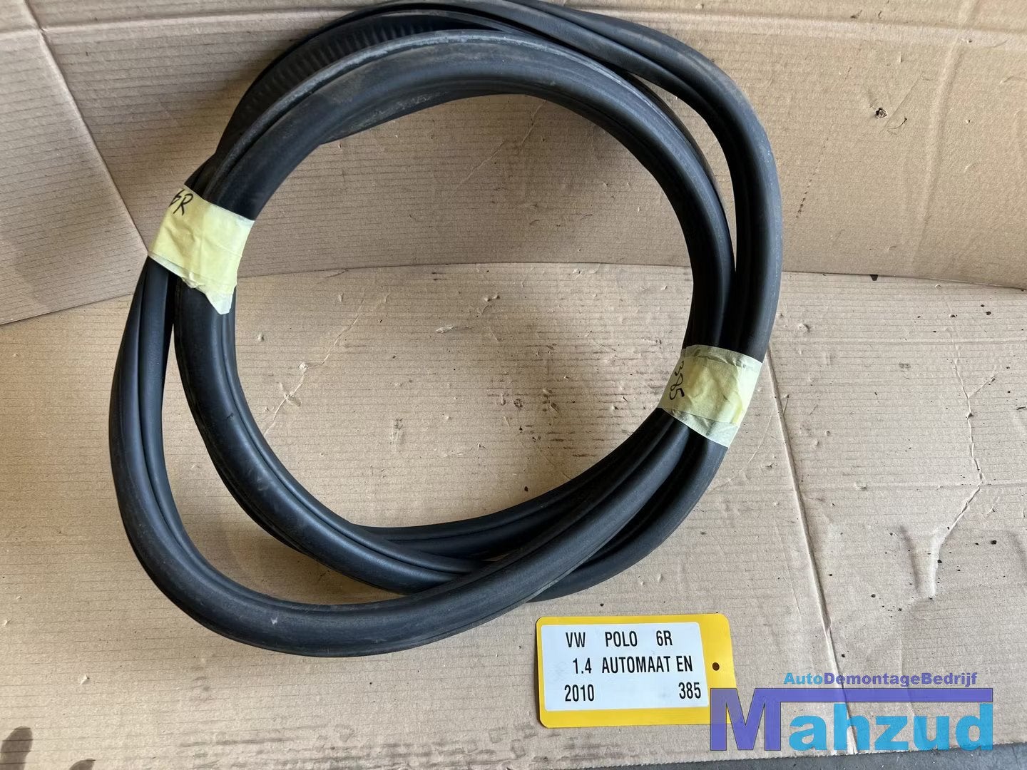 VW POLO 6R Links achter deurrubber 2009-2016, Gebruikt, Volkswagen, Volkswagen AG, Berliner Ring 2
38440  Wolfsburg, DE