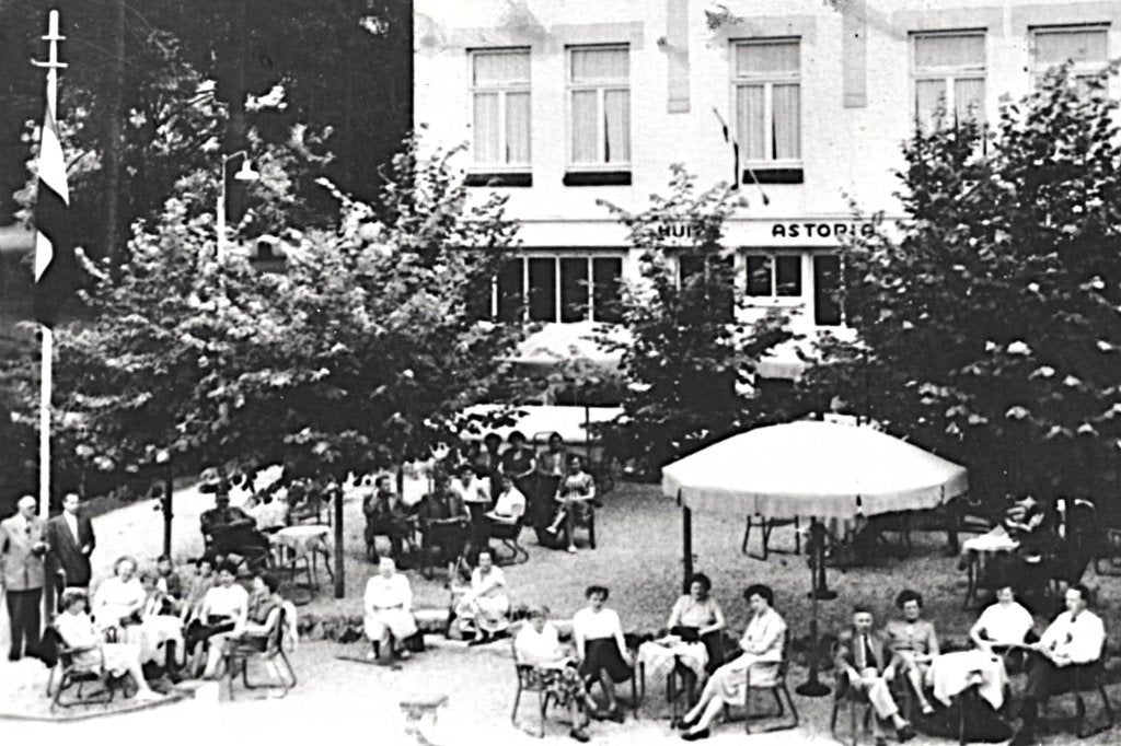 940951	Valkenburg	Hotel	Astoria	1954	niet gelopen, Ophalen of Verzenden, 1940 tot 1960, Ongelopen, Limburg