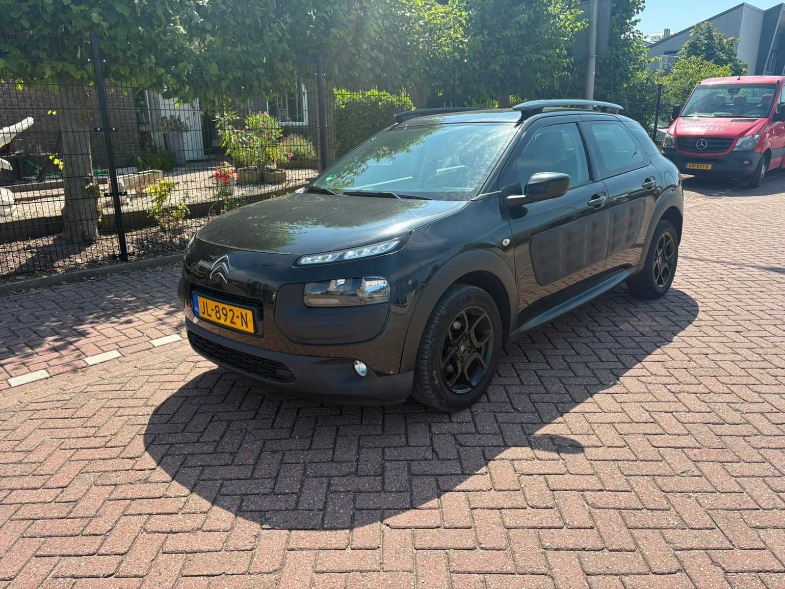 Citroen C4 Cactus 1.2 PureTech Feel* JL-892-N, Auto's, Voorwielaandrijving, Gebruikt, 1199 cc, 82 pk