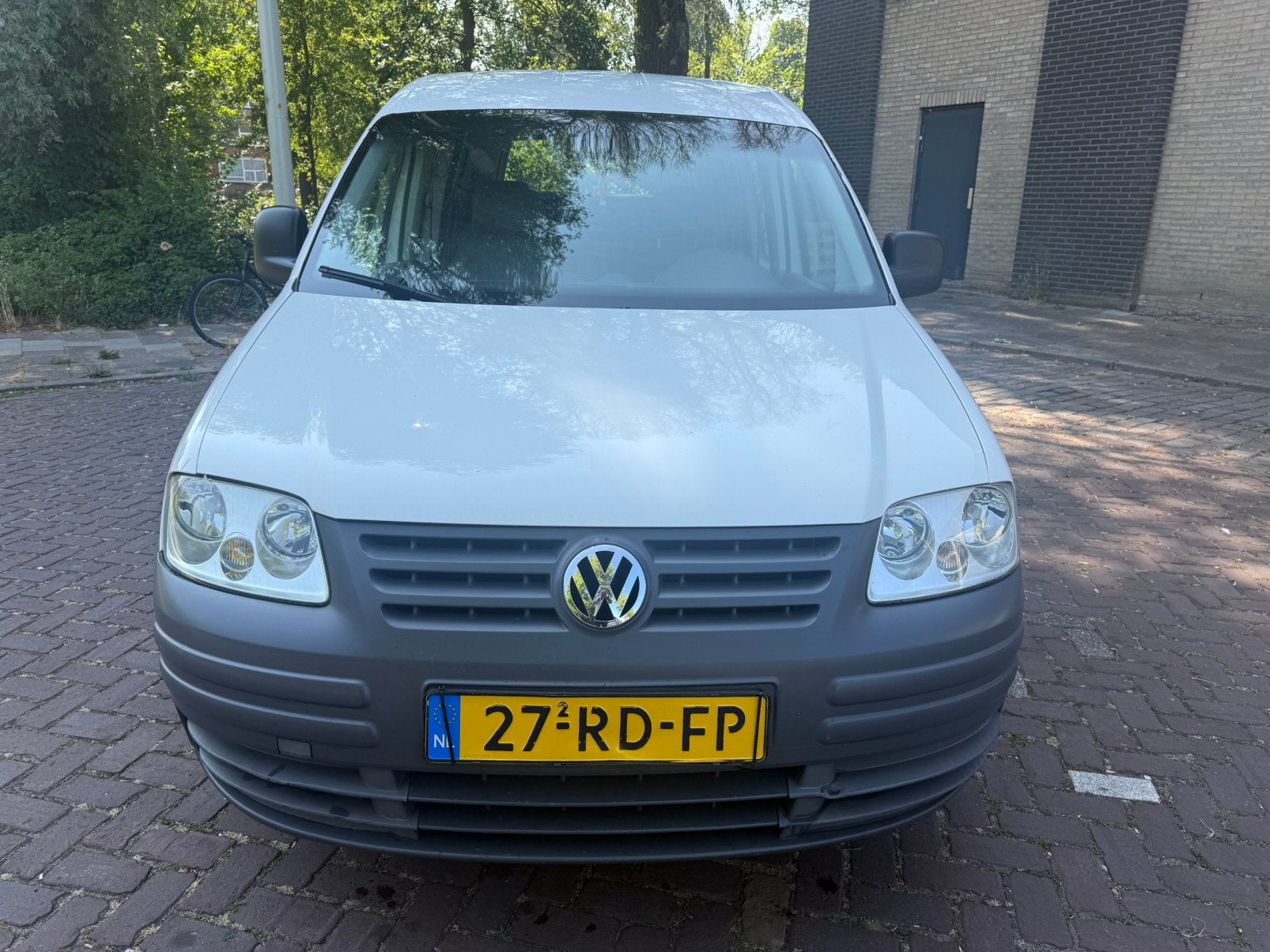 Volkswagen Caddy 1.4 55KW Combi 2005 Wit 7 pers benzine, Auto's, Voorwielaandrijving, 74 pk, 4 cilinders, 700 kg