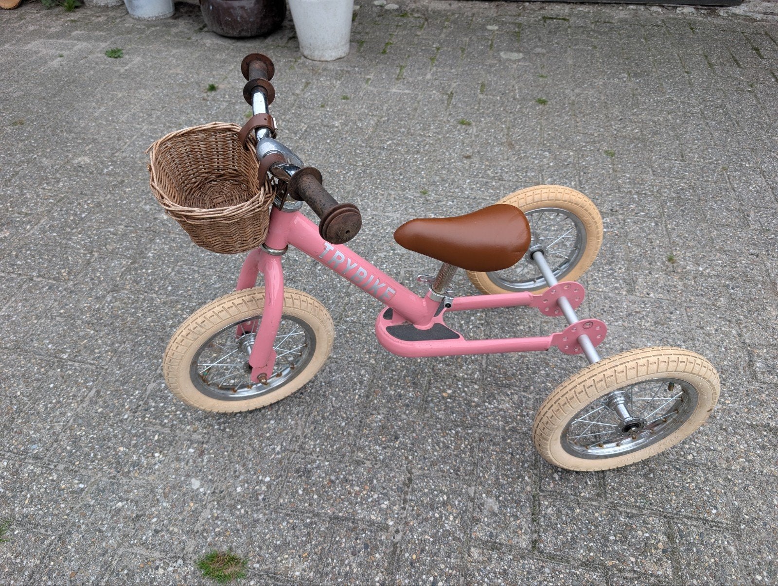 Trybike loopfiets/driewieler roze met mandje, Ophalen, Gebruikt, Velgrem, Trybike