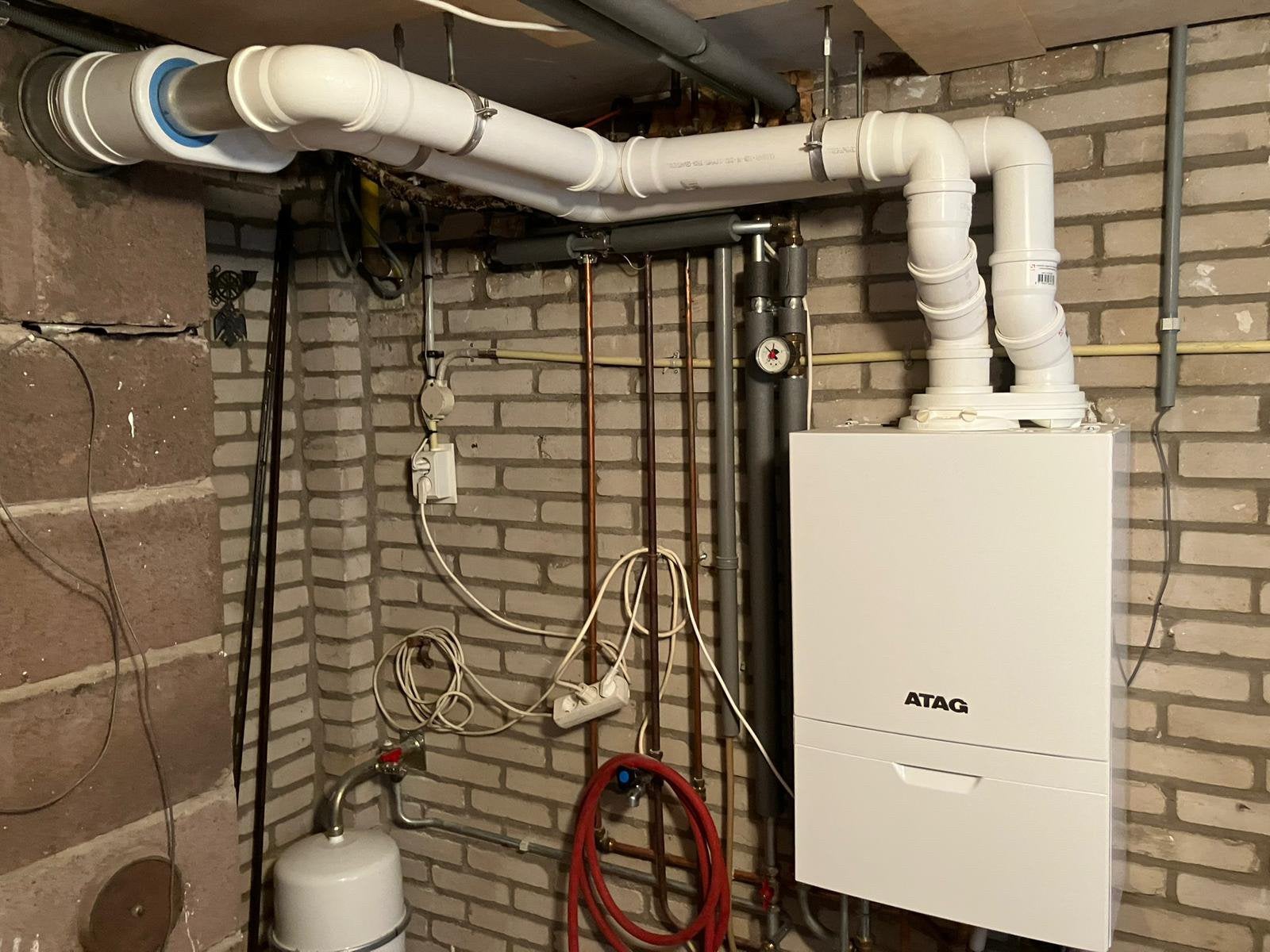Atag cv ketel i28 CZ met one zone thermostaat, Ophalen, 30 tot 80 cm, Gebruikt, Hoog rendement (Hr)