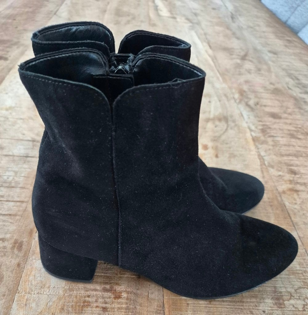Enkellaarsjes Gabor maat 38, Kleding | Dames, Ophalen of Verzenden, Zo goed als nieuw, Zwart