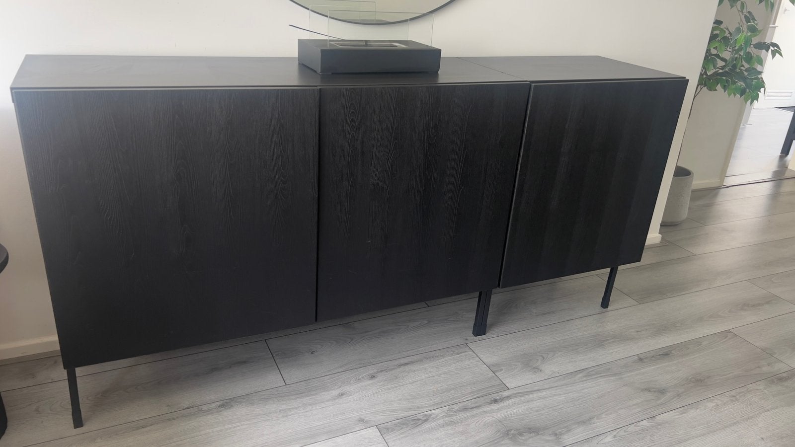 Besta opberger met deuren, Ophalen, Gebruikt, 25 tot 50 cm, Minder dan 100 cm