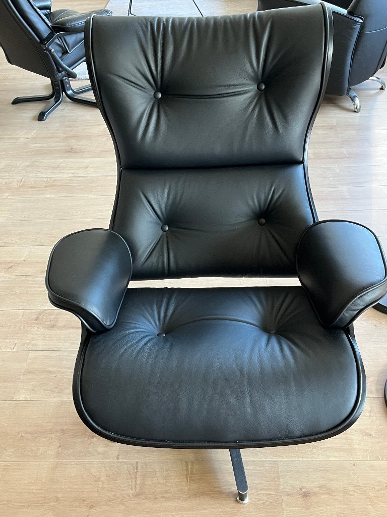 Lounge Chair - Eames stijl - Zwart leer, Huis en Inrichting, Fauteuils, Ophalen, Zo goed als nieuw, Eames stijl, 75 tot 100 cm