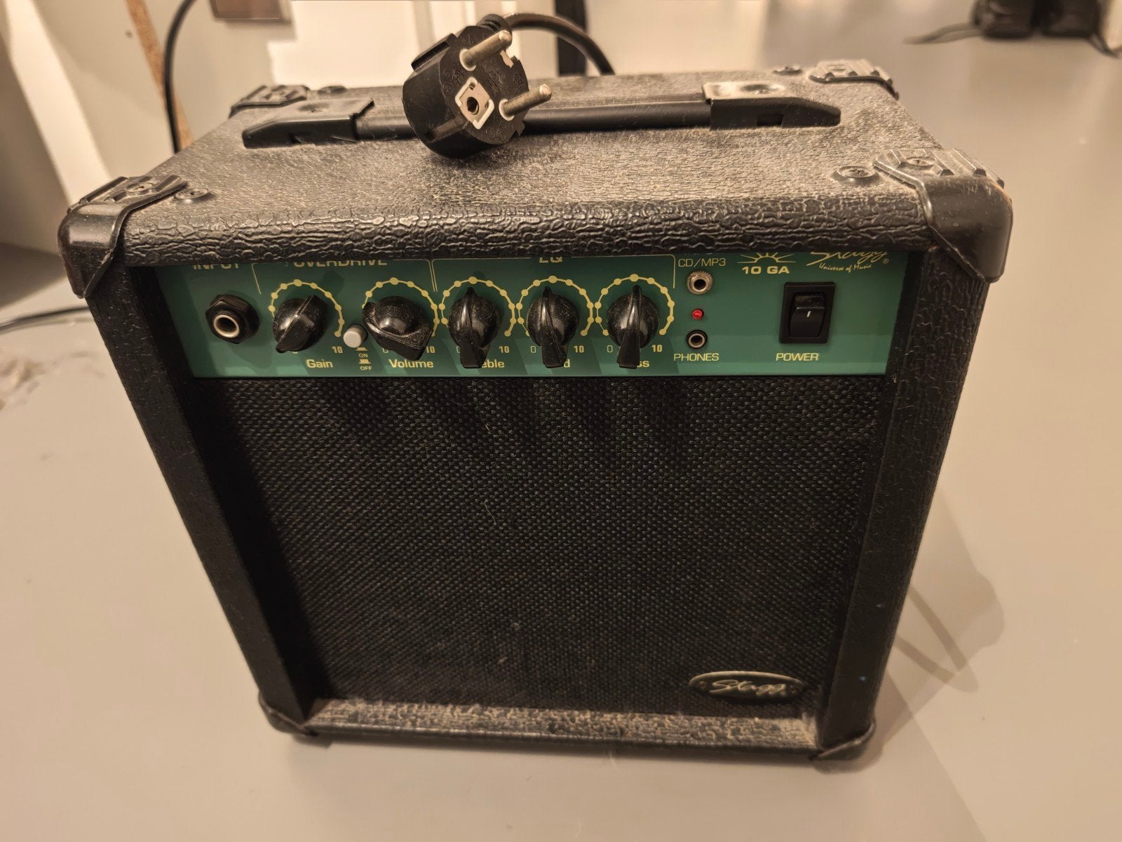 Stagg 10 GA Gitaarversterker - Compact en Krachtig, Muziek en Instrumenten, Ophalen, Gebruikt, Gitaar, Minder dan 50 watt