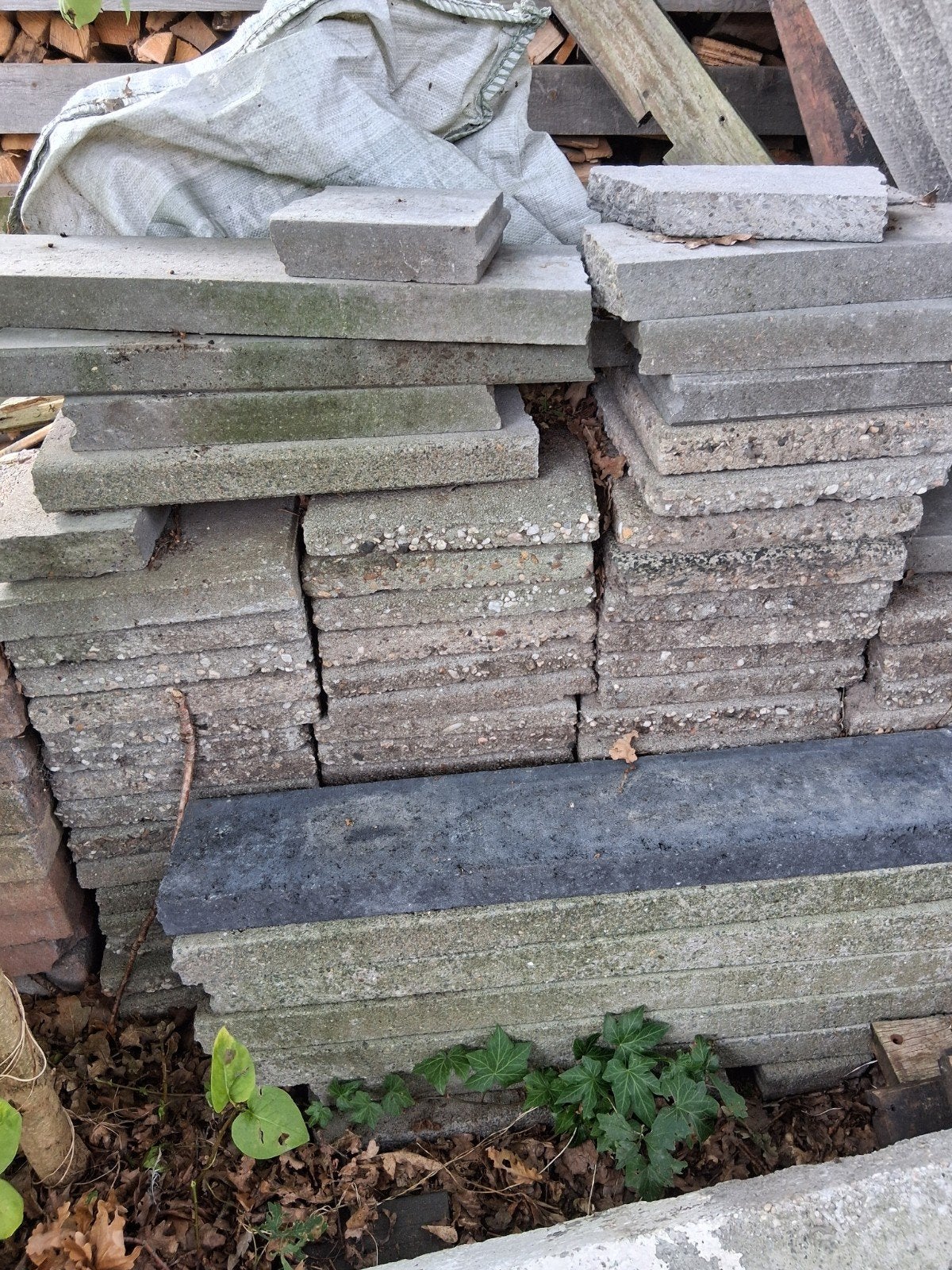 30 x 30 stoeptegels tegels GRATIS, Ophalen, Gebruikt, Beton, Terrastegels