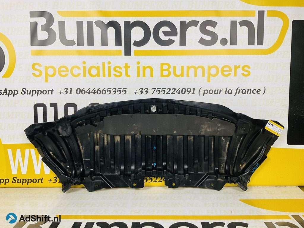 Bumperlip Mercedes C Klasse W205 A2055202400 Onderplaat 2-L3
