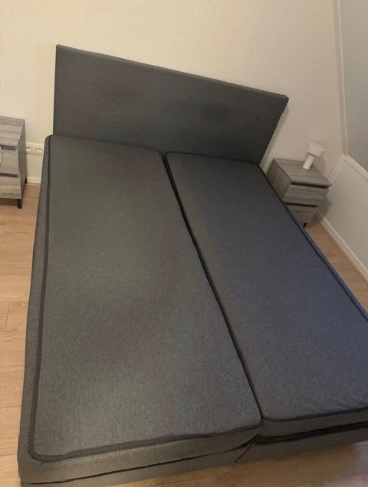 Tweepersoons boxspring met hoofdbord - Grijs, Huis en Inrichting, Ophalen, Gebruikt, Tweepersoons, 200 cm