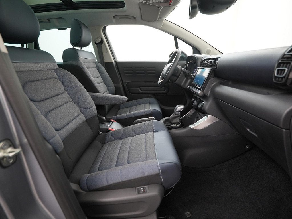 Citroen C3 Aircross 1.2 PureTech Shine Automaat | Panoramada, Auto's, 12 maanden, Gebruikt, Euro 6, 1199 cc