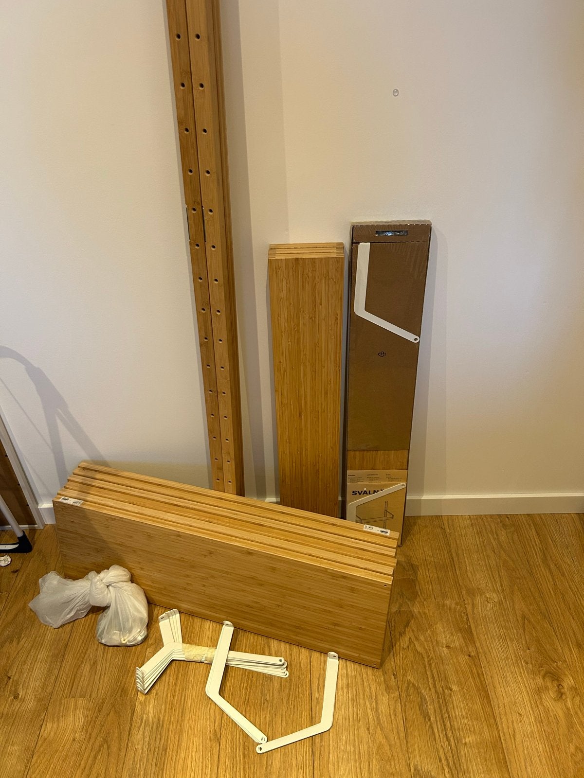IKEA SVALNÄS wandplanken, Ophalen, Gebruikt, 90 cm, Eenpersoons