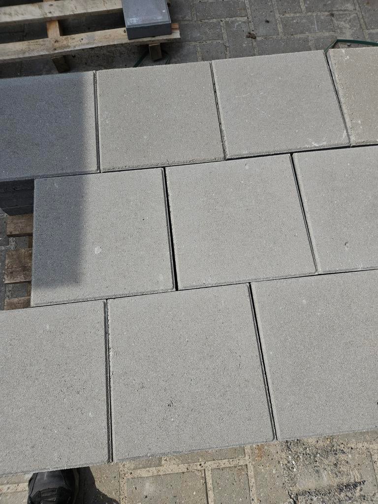 Betontegel 30x30x4.5 grijs, Ophalen, Nieuw, Beton, Terrastegels