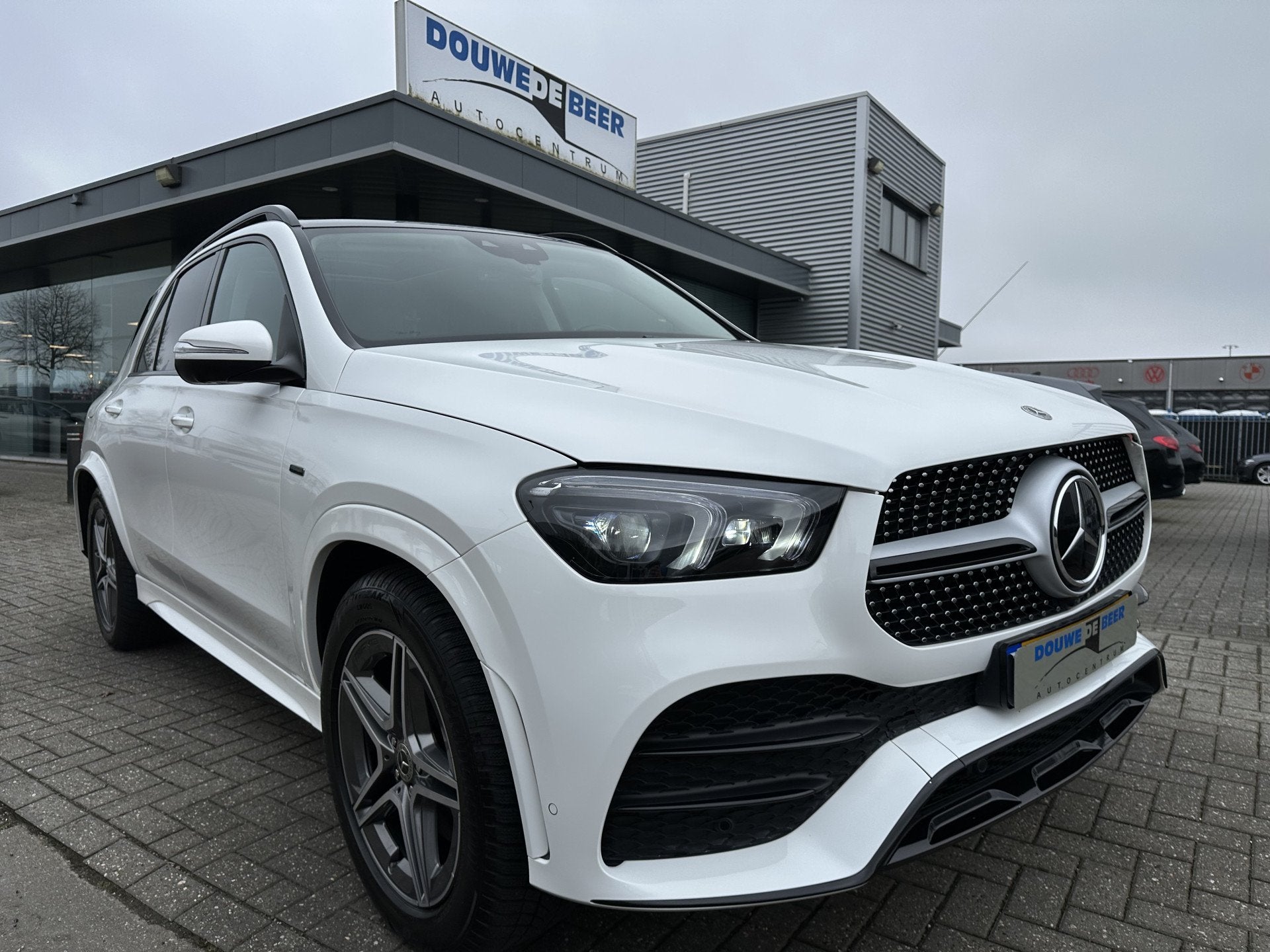 Mercedes-Benz GLE 350e 4MATIC AMG Line AMG|Panodak|Led.Adapt, Auto's, Automaat, 12 maanden, Gebruikt, 4 cilinders