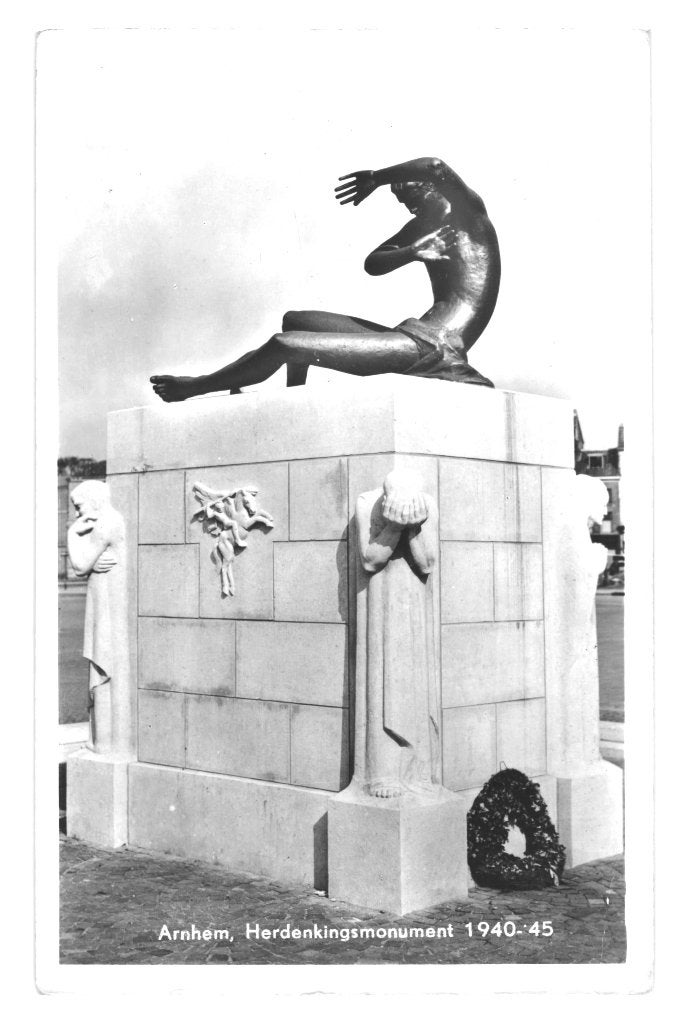 968873	Arnhem	1963 Herdenkingsmonument 1940 45	Gelopen, Ophalen of Verzenden, 1960 tot 1980, Gelopen, Gelderland