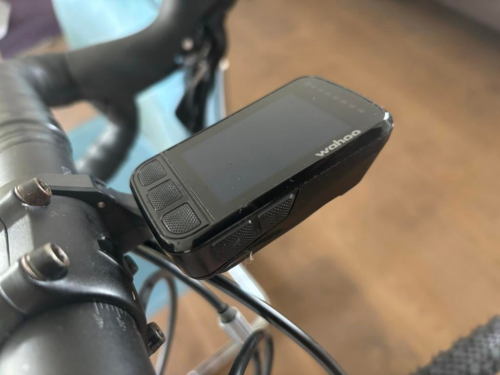 Wahoo ELEMNT Bolt v2 Fietsnavigatie + Extra's!, Fietsen en Brommers, Fietsaccessoires | Fietscomputers, Zo goed als nieuw, Ophalen of Verzenden