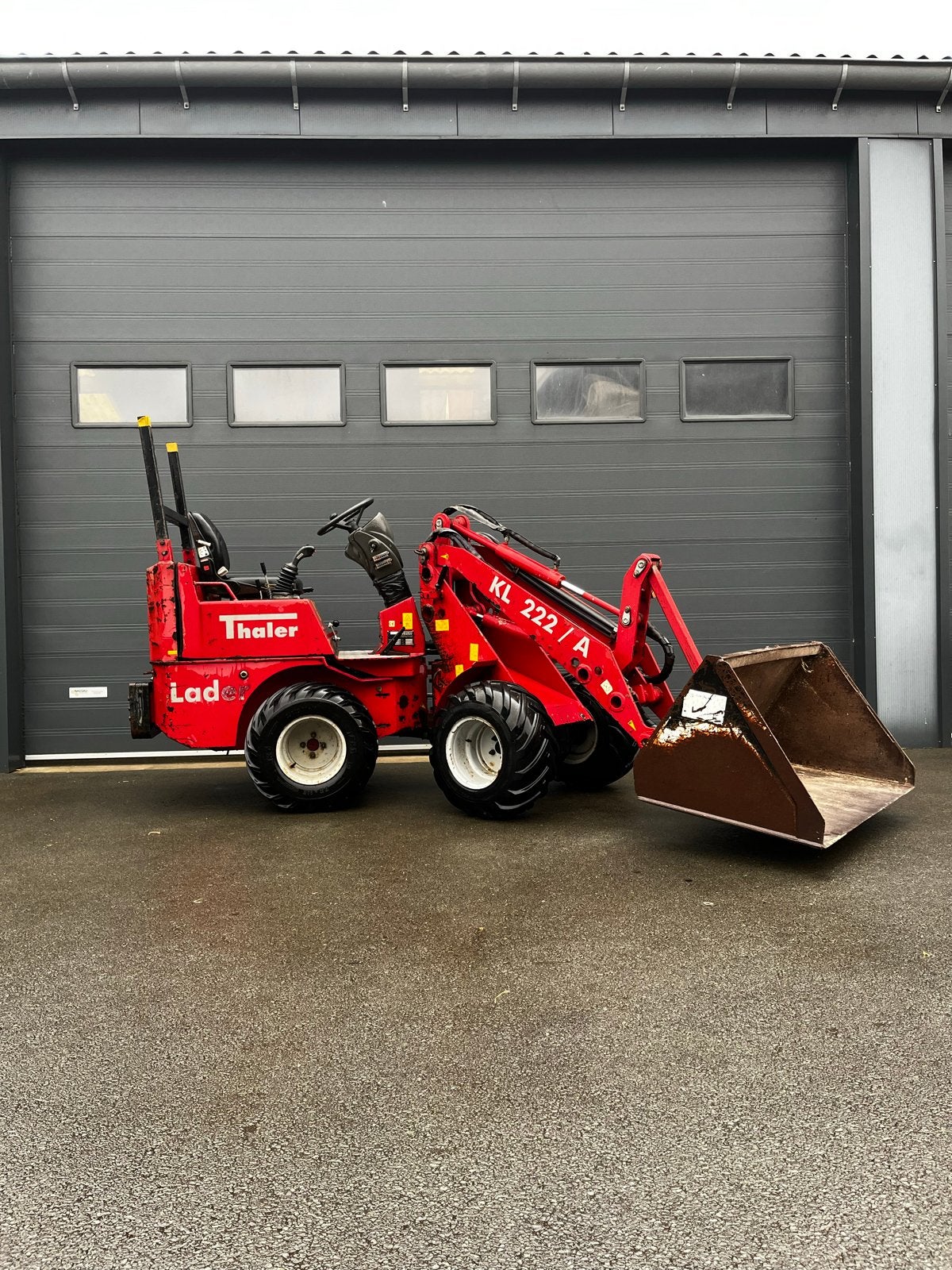 Shovel , Wiellader , Thaler KL 222/A, Ophalen, Grondbewerking