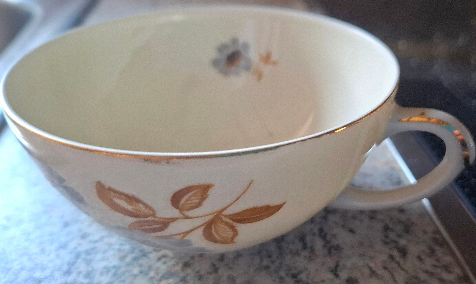 Koffieservies nostalgisch, Ophalen
