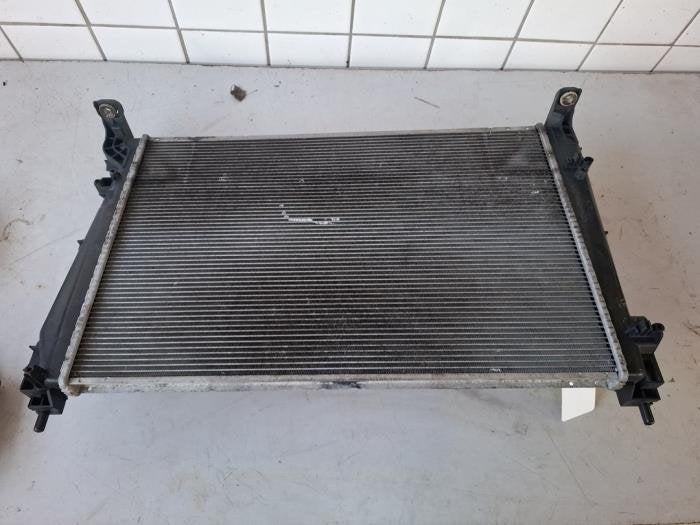 Radiateur van een Alfa Romeo Mito, Gebruikt, -, Verzenden, -