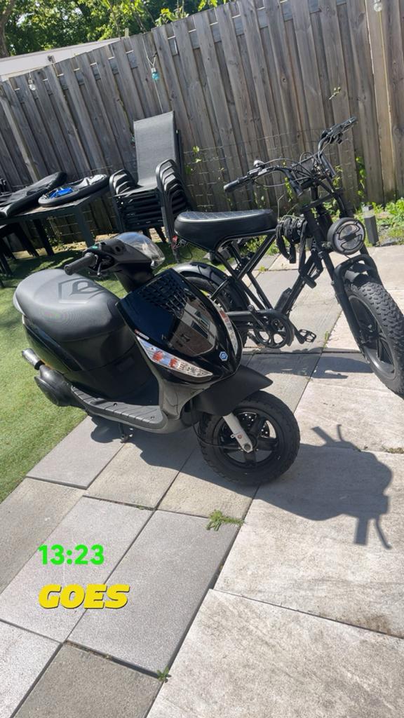 Zip 50/70cc orgineel 2takt tekoop/teruil, Fietsen en Brommers, Scooters | Vespa, Ophalen, Zo goed als nieuw, Tweetakt, Overige modellen