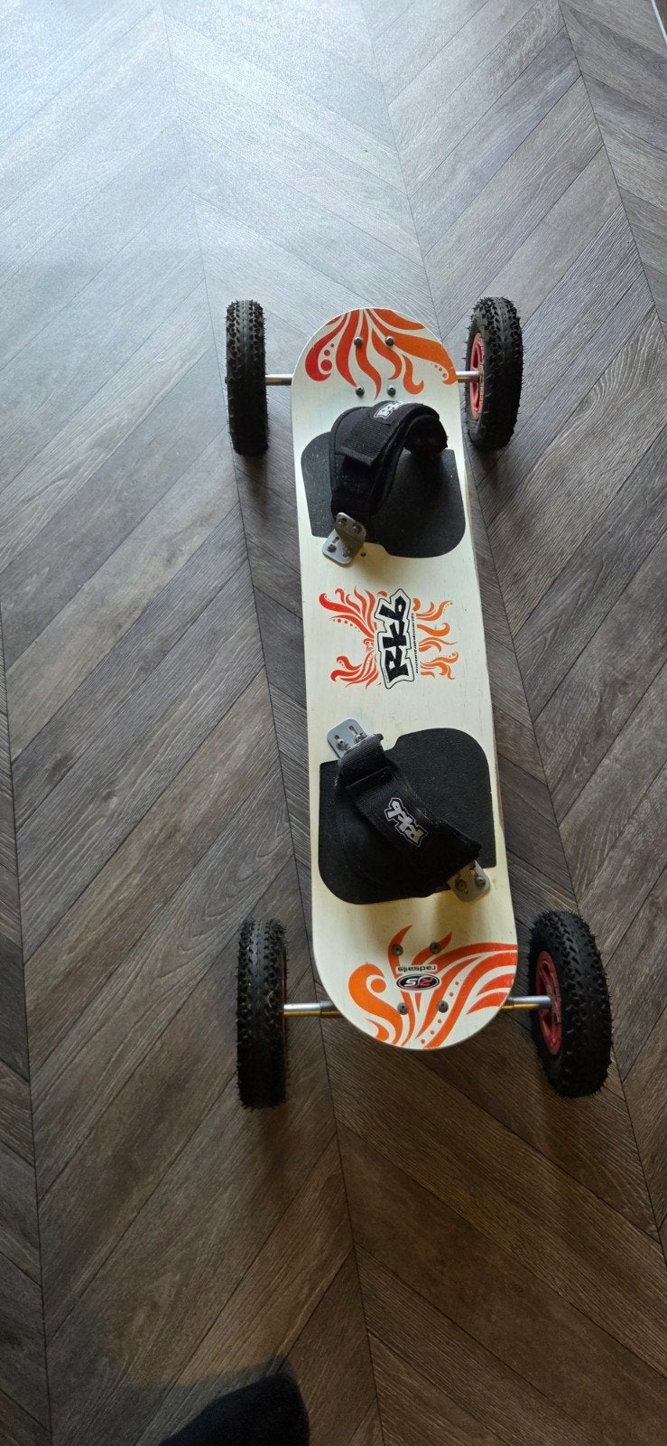 Kiteboard / Mountainboard voor strand en off-road, Ophalen, Gebruikt, Overige typen