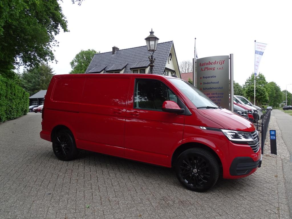 Volkswagen Transporter 2.0 TDI L1H1 Highl.NAVI DUB ZIJDEUR L, Gebruikt, 4 cilinders, Volkswagen, 2500 kg