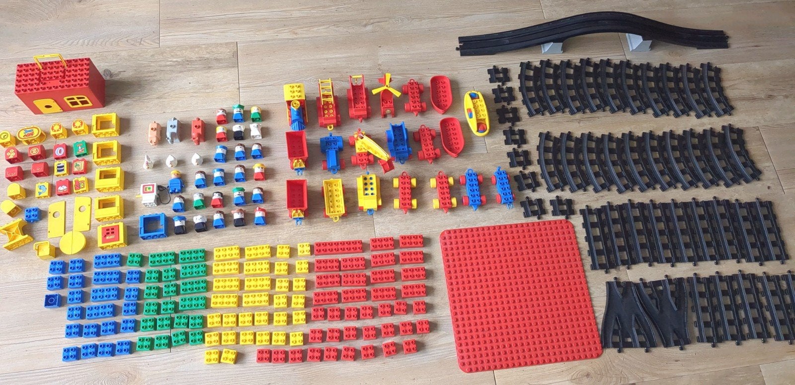 Grote collectie vintage Duplo (oa treinbaan en voertuigen), Ophalen of Verzenden, Gebruikt, Inclusief minifiguren, Duplo