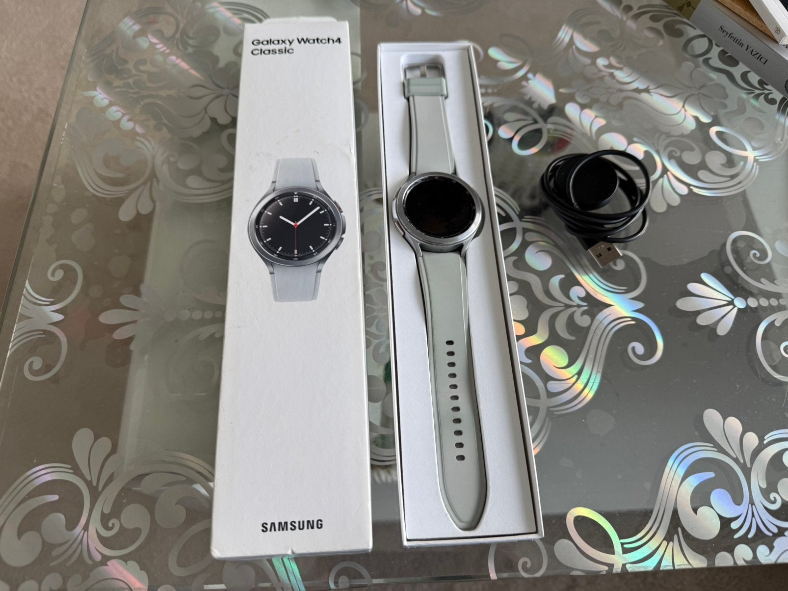 Samsung Galaxy Watch 4 46 mm Classic compleet goei staat, Sieraden, Tassen en Uiterlijk, Smartwatches, Ophalen, Zo goed als nieuw