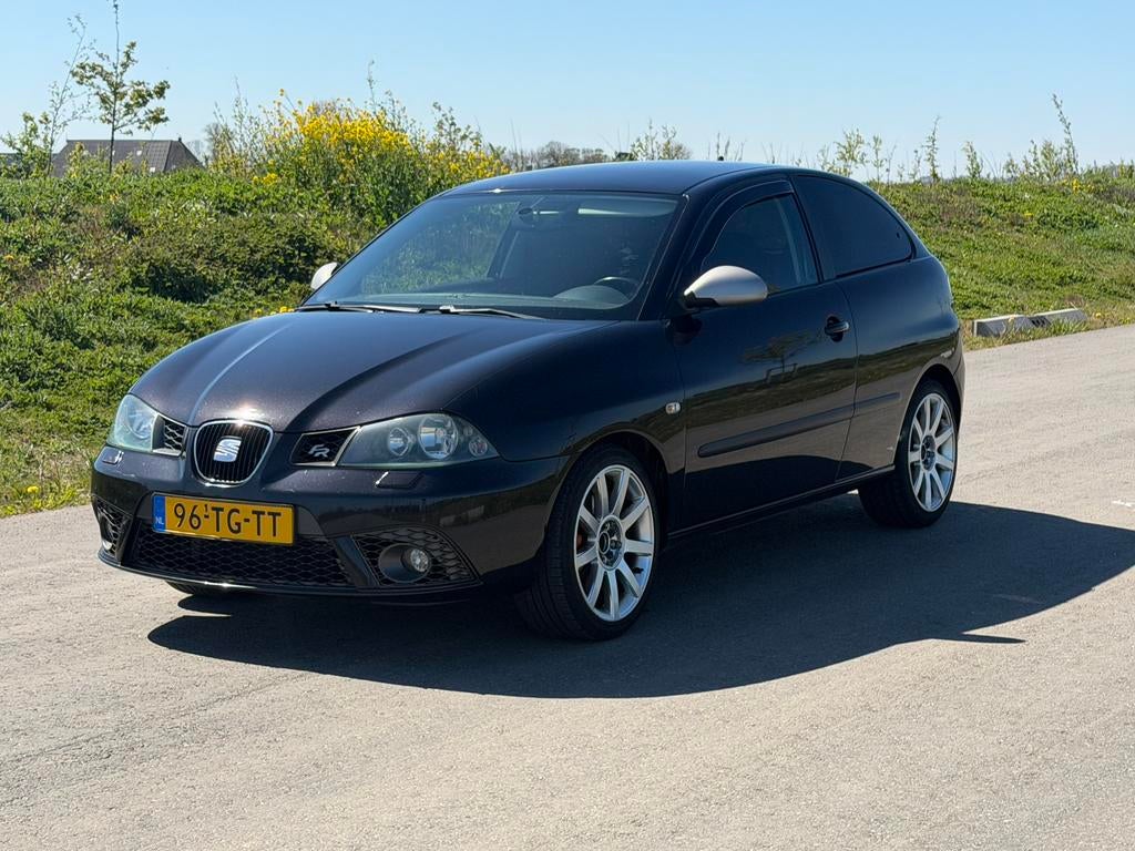 Seat Ibiza FR 1.8 20VT 110KW 3DRS 2006 Zwart, Auto's, 4 cilinders, Origineel Nederlands, 1200 kg, Handgeschakeld