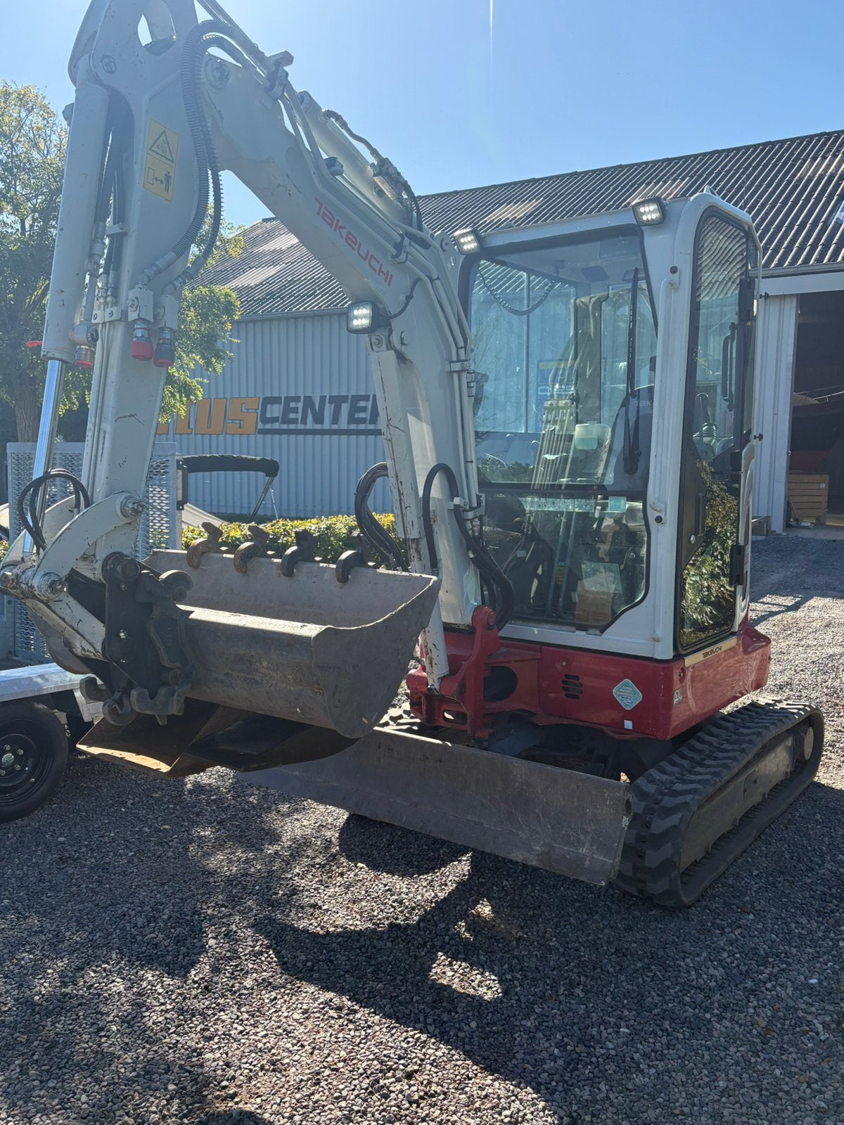 Takeuchi TB325r graafmachine minikraan zeer netjes!, Gebruikt, Tot 2500, Tot 80 Pk, Ophalen