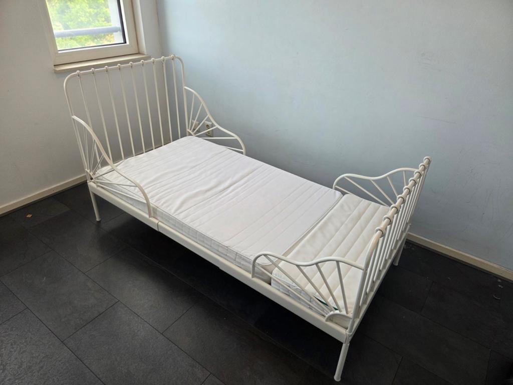 IKEA MINNEN meegroeibed met matras en lattenbodem, Ophalen, 180 cm of meer, 70 tot 85 cm, Matras