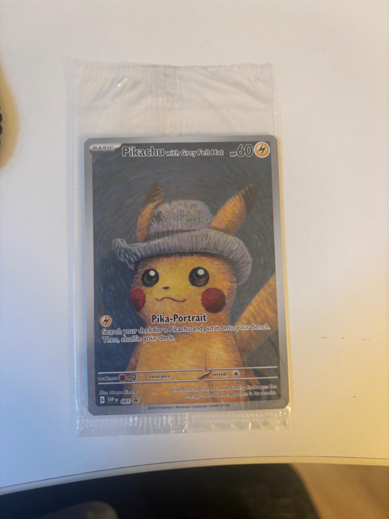 Pikachu van gogh, Hobby en Vrije tijd, Verzamelkaartspellen | Pokémon, Ophalen of Verzenden, Zo goed als nieuw