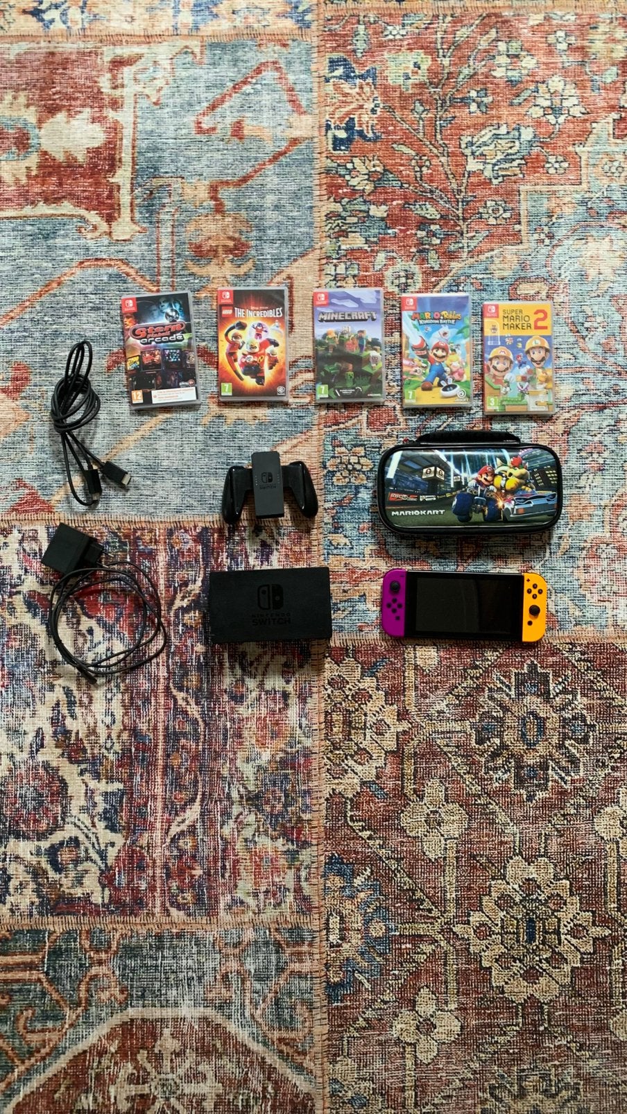 Nintendo Switch + spellen en opberghoes, Spelcomputers en Games, Ophalen, Gebruikt, Met games, Switch Original