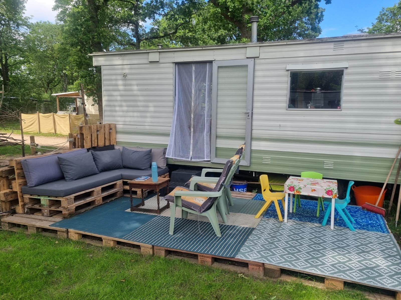 Last Minute Stacaravan Camping Bakkum - Plek 2016
