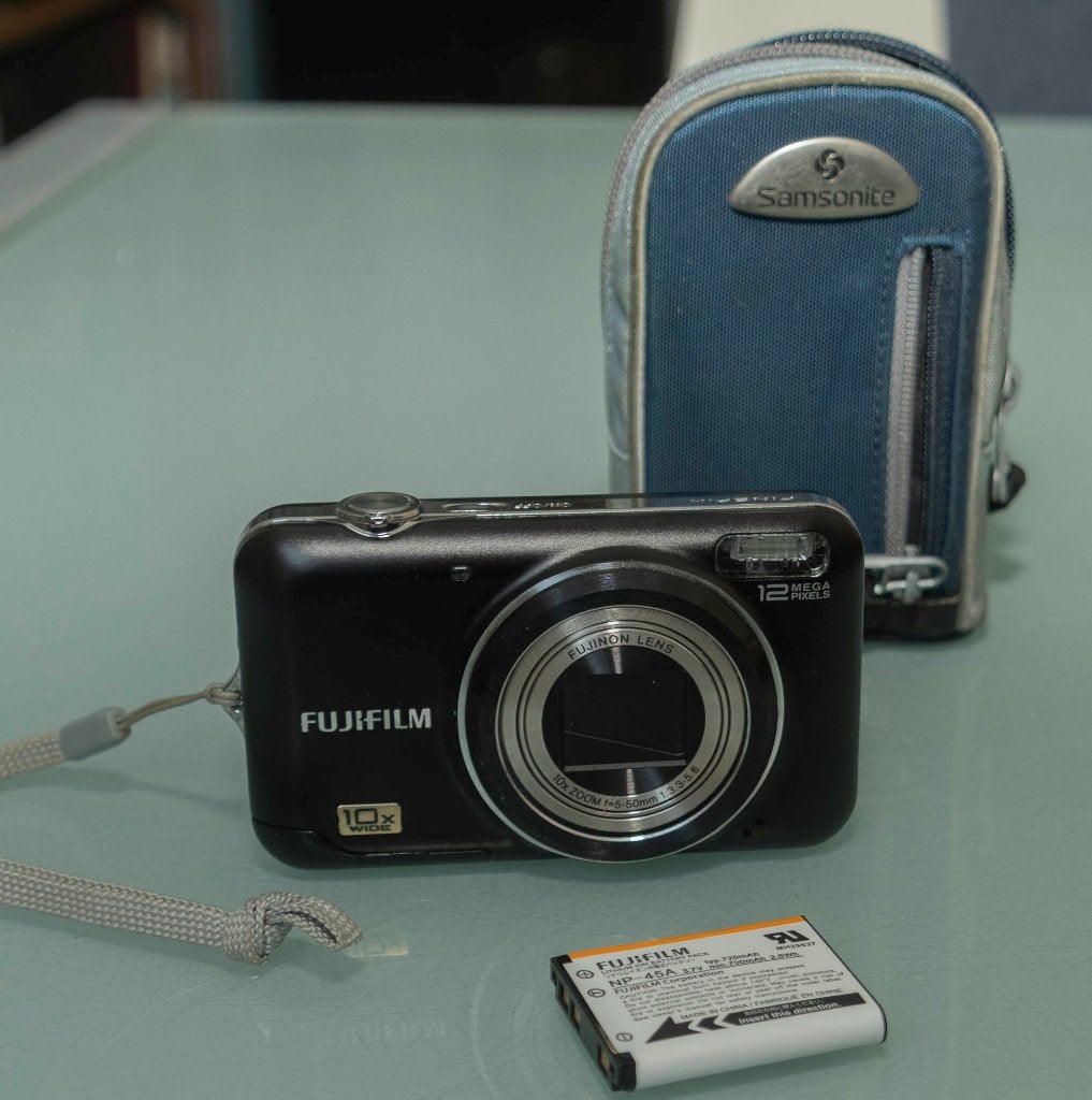 Fujifilm FinePix JZ 300 Black, Audio, Tv en Foto, Fotocamera's Digitaal, Ingebouwde flitser, 12 megapixels, Geheugenkaart, Ophalen of Verzenden