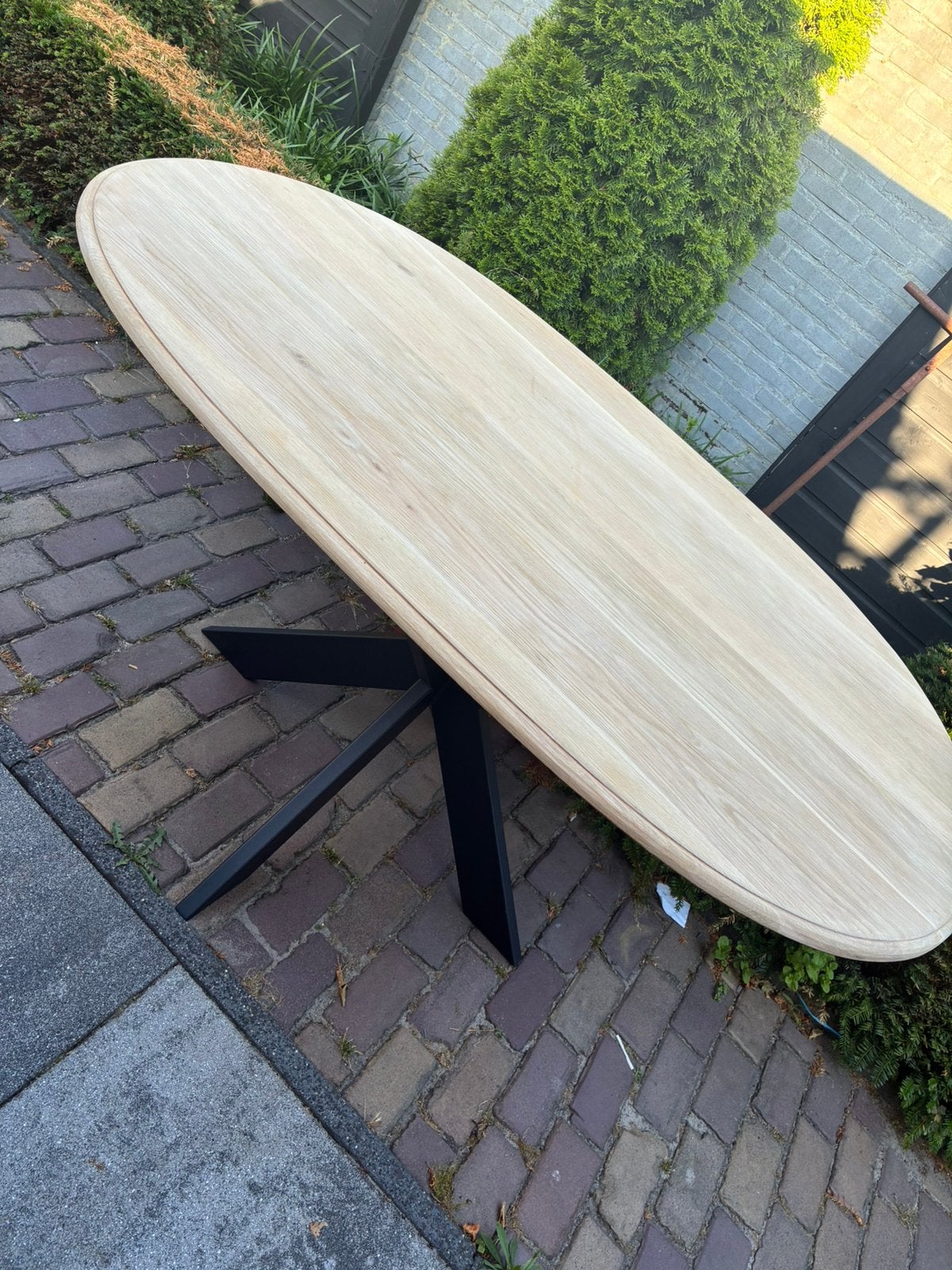 Ovale eettafel, Ophalen, 4 tot 6 stoelen