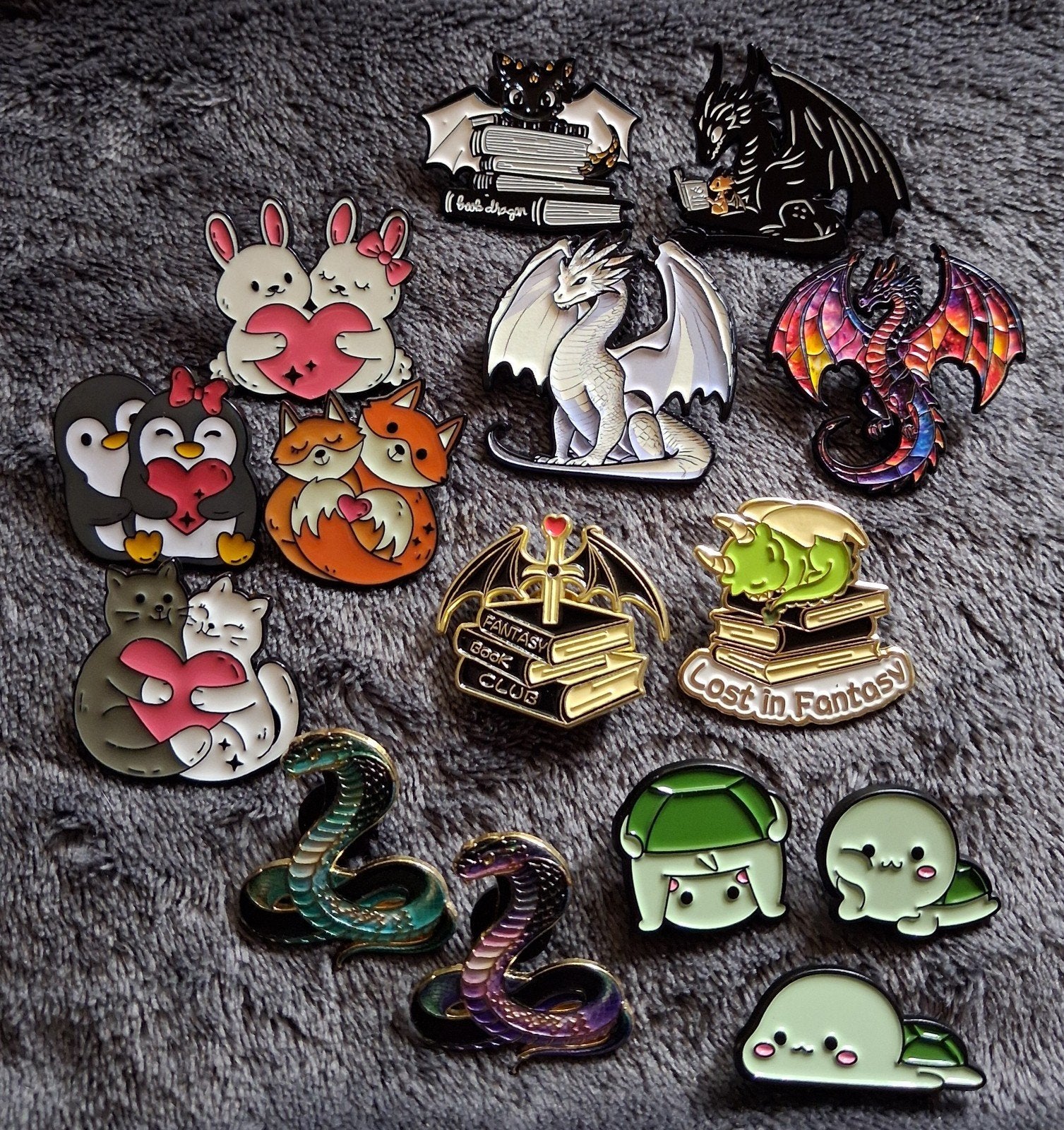 Verschillende pins: Draken, slangen, schildpadden, fantasy, Verzamelen, Ophalen of Verzenden, Zo goed als nieuw, Overige onderwerpen
