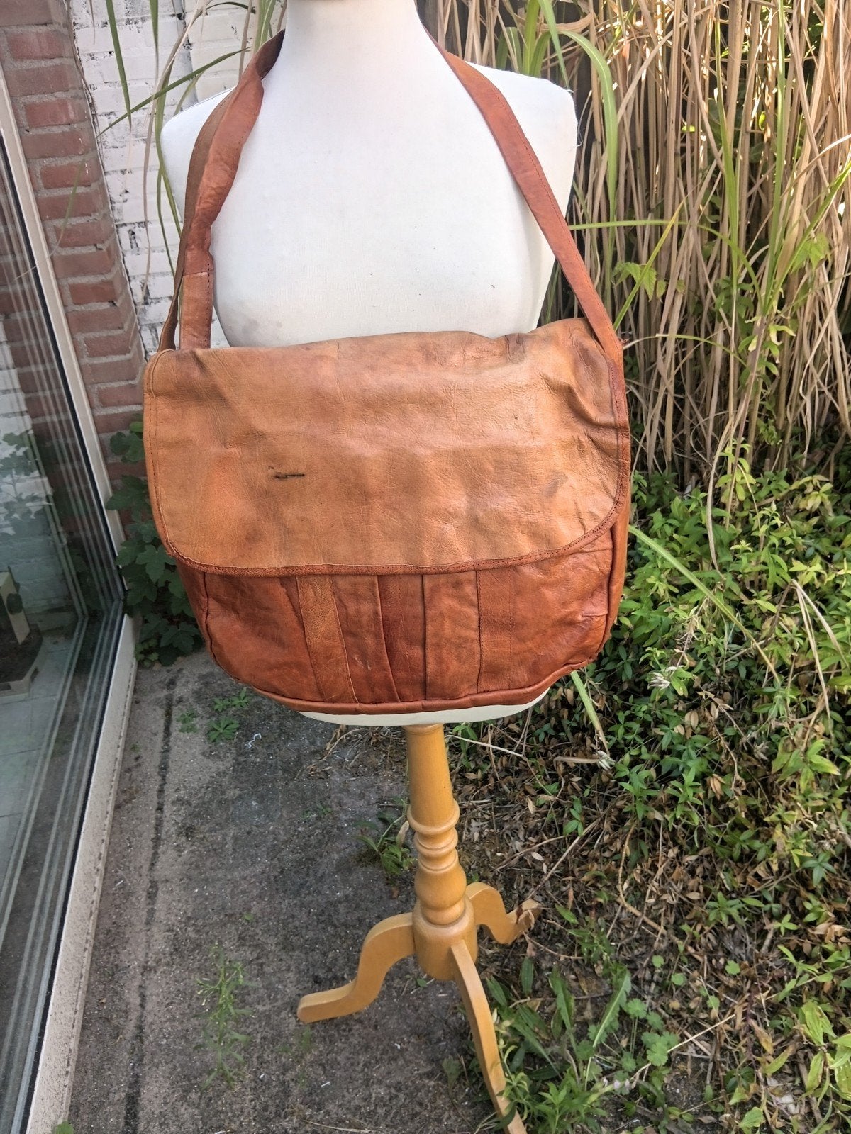 laatste kans geiten leren tas nu €25.00 gevoerd 35x40cm, Ophalen of Verzenden, Nieuw, Beige, Overige typen